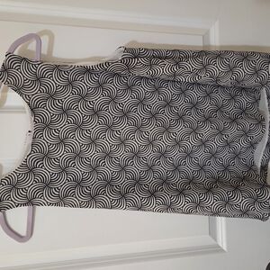 Black and White Patterned Women's Top